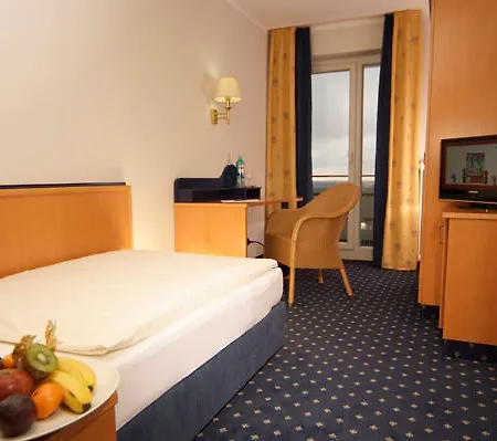 وايلد بارك فندق 4*